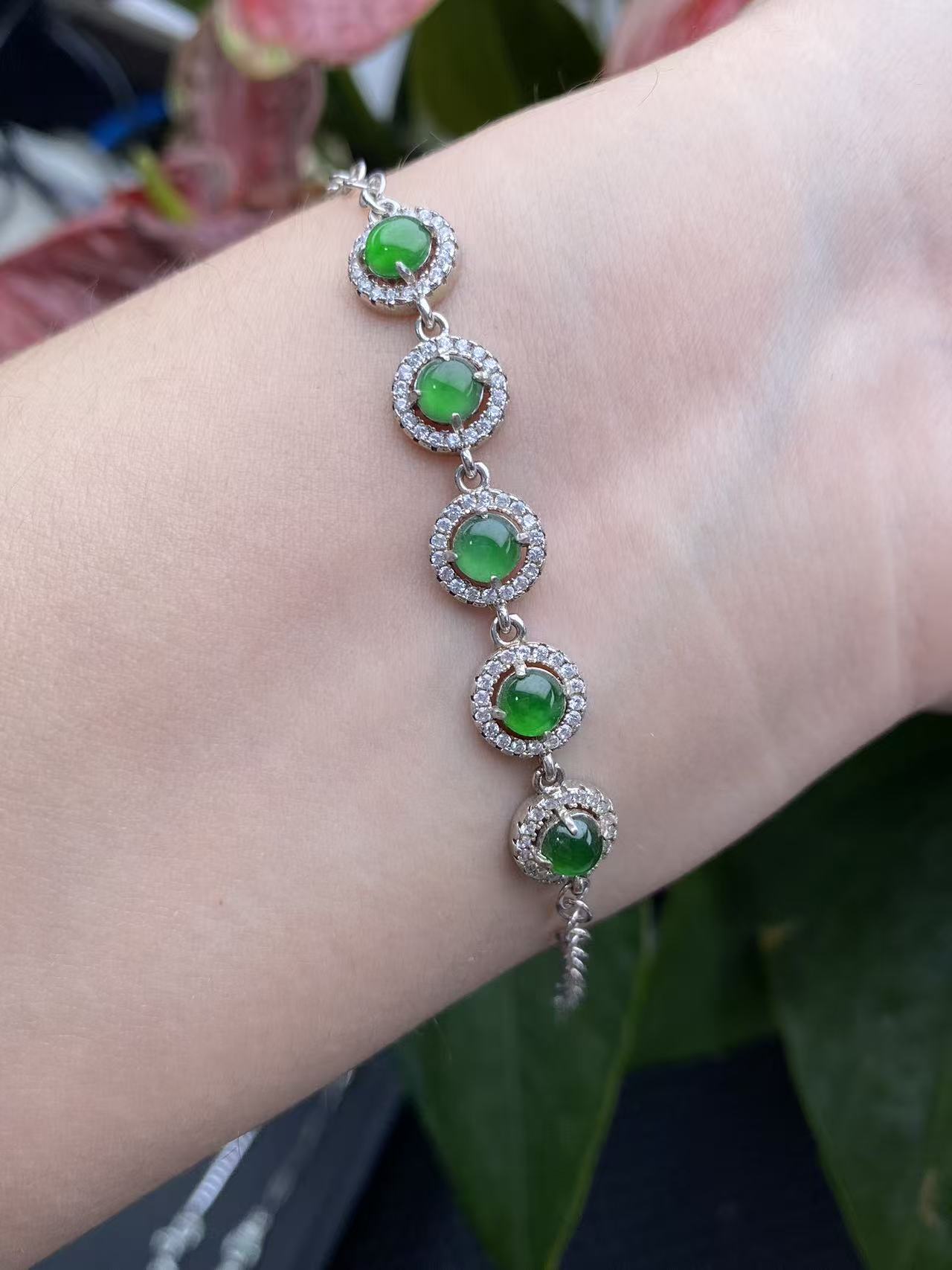 Exquisite S925 Silver Jade Hand Chain