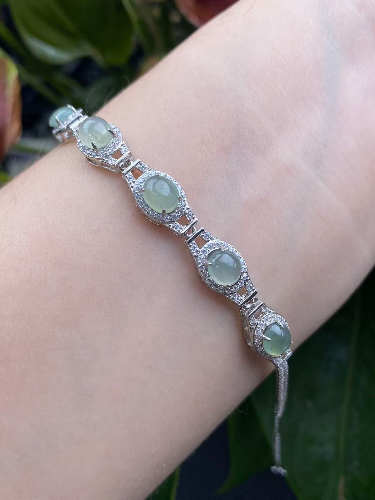 Exquisite S925 Silver Jade Hand Chain