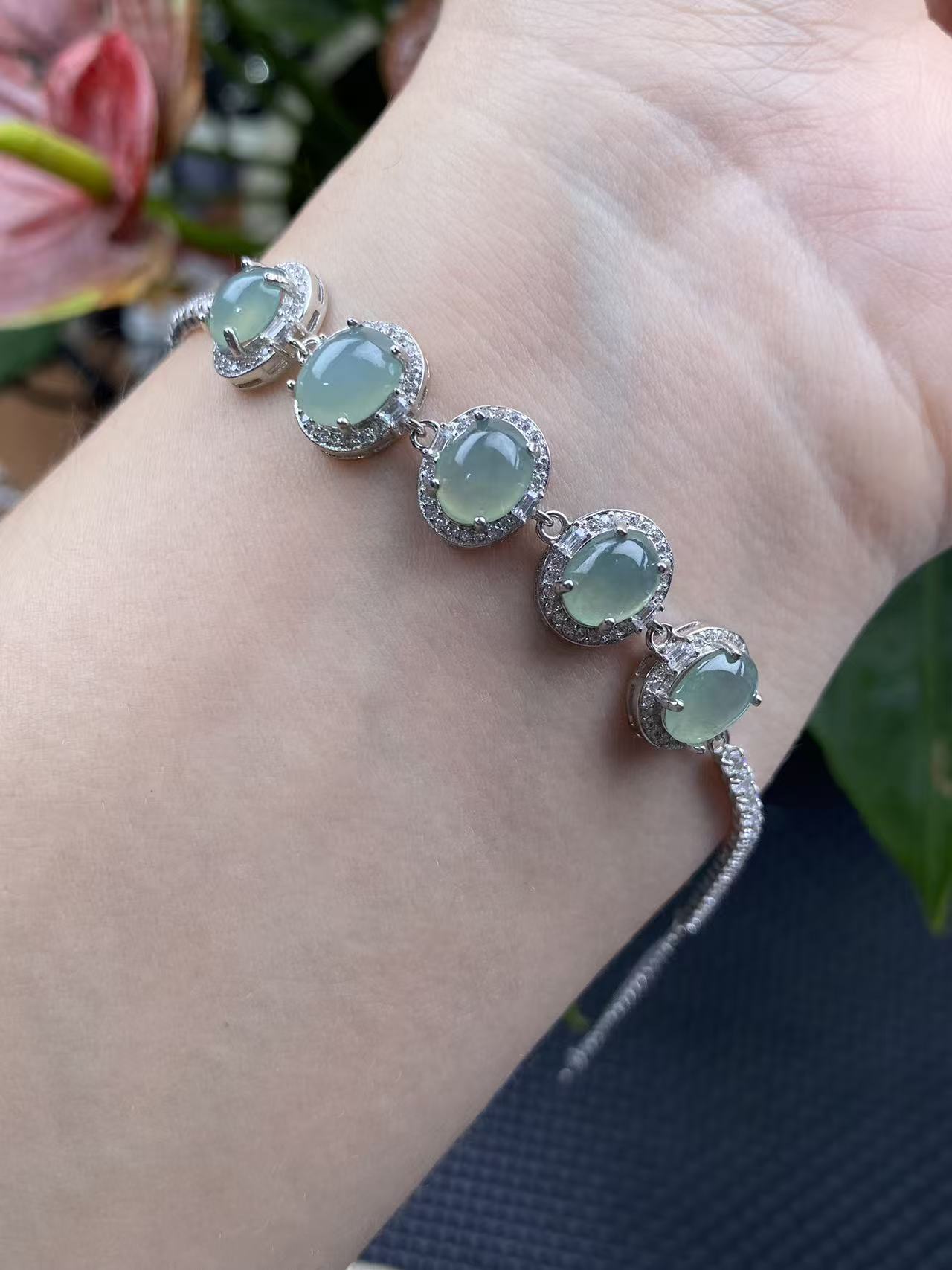 Exquisite S925 Silver Jade Hand Chain
